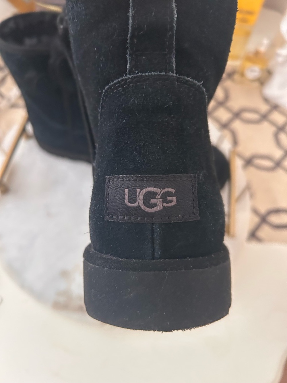 UGG Black Boot size 8 good condition - Picture 6 of 12